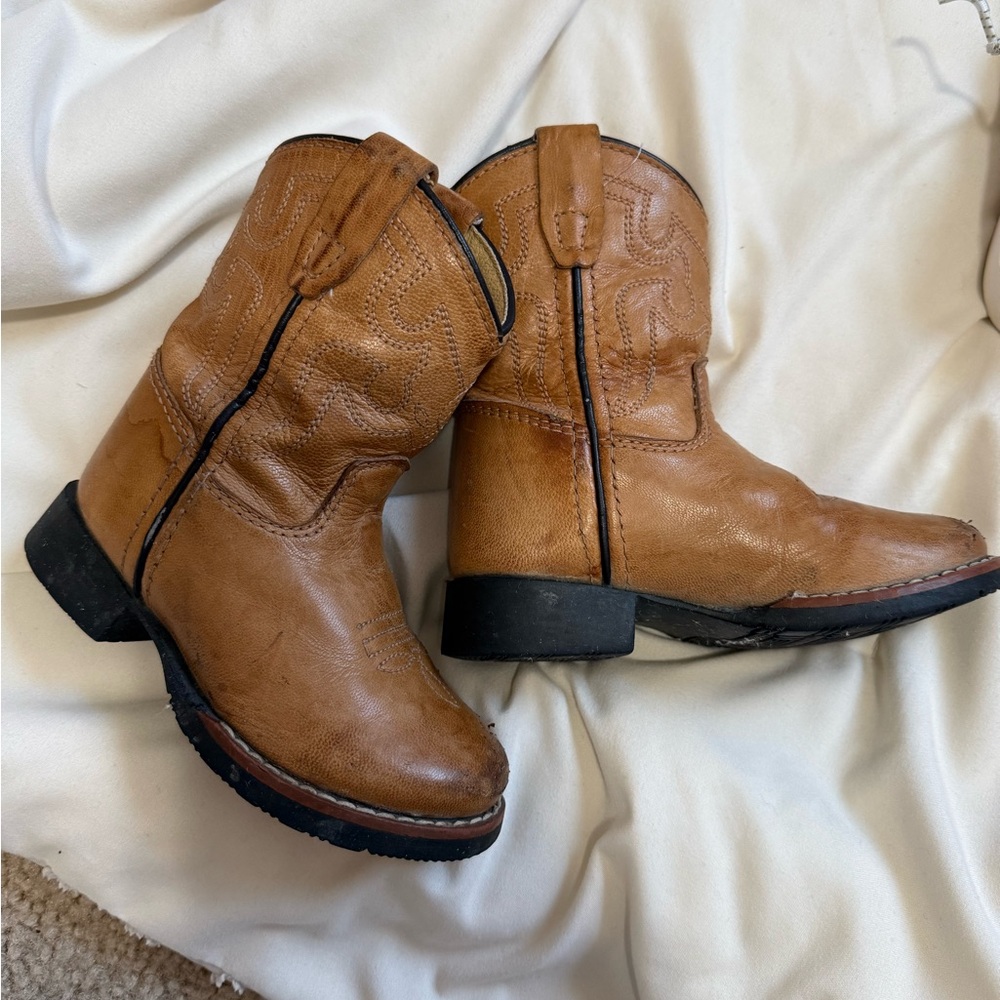 Toddler boots